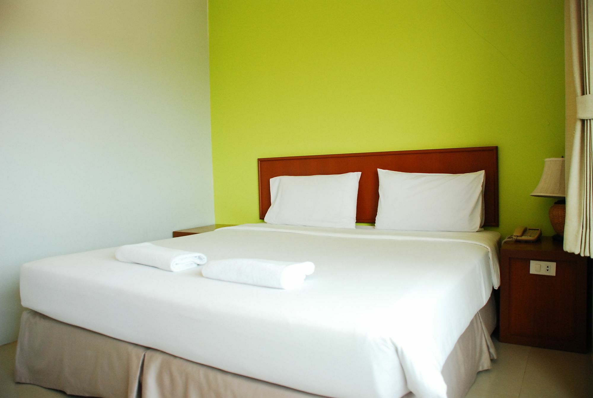פראצ'ואפ קירי קאן Prachuap Beach Hotel מראה חיצוני תמונה